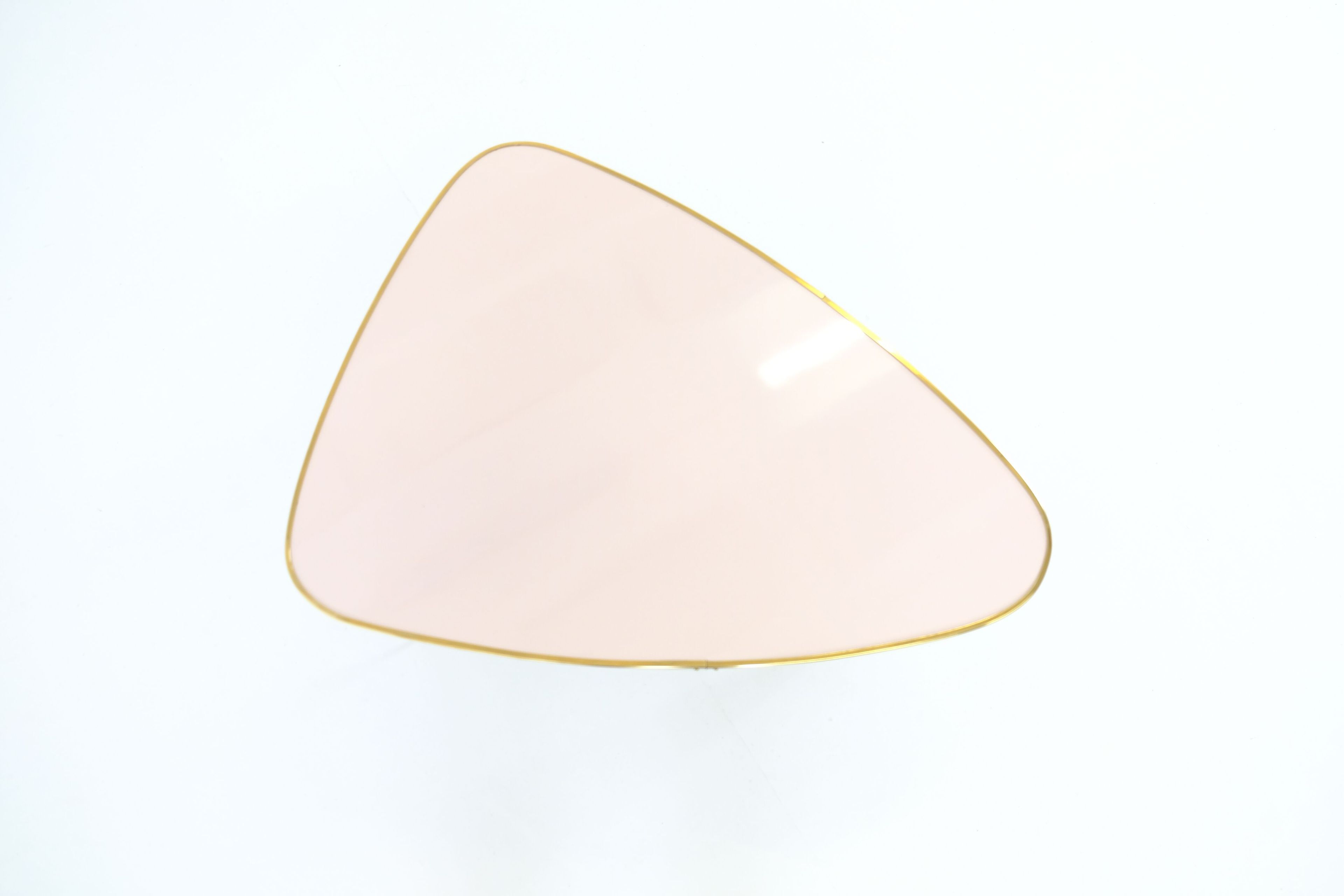 Журнальный столик из ламинированного стекла с полированным латунным профилем Jover+Valls Antique Boutique-Twist ARCH-00039988 - Вид №36