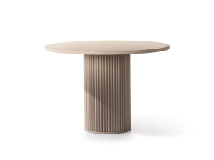 Круглый алюминиевый стол