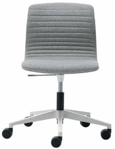 VAGHI Офисное кресло на колесиках Union guest U5o3