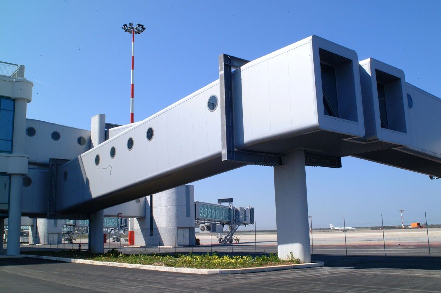 Изолированная металлическая панель для фасада ELCOM SYSTEM ТЕРМОПАРЕТЫ® ARCH-00037807 - Вид №88