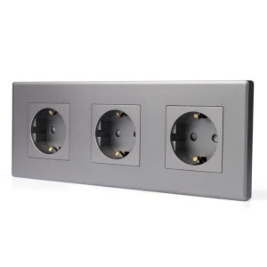 91708941 Розетка тройная встраиваемая Dealuxx R30323 с заземлением цвет серый STLM-1115337