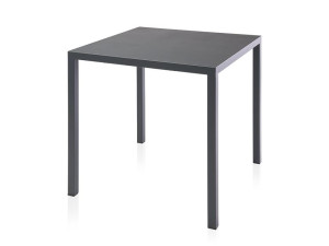 Квадратный металлический стол