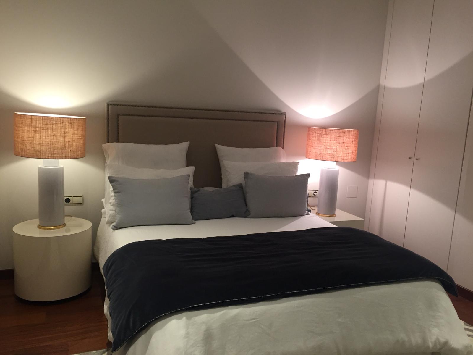 Журнальный столик из ламинированного стекла и металла Jover+Valls Antique Boutique-Luna ARCH-00073940 - Вид №12