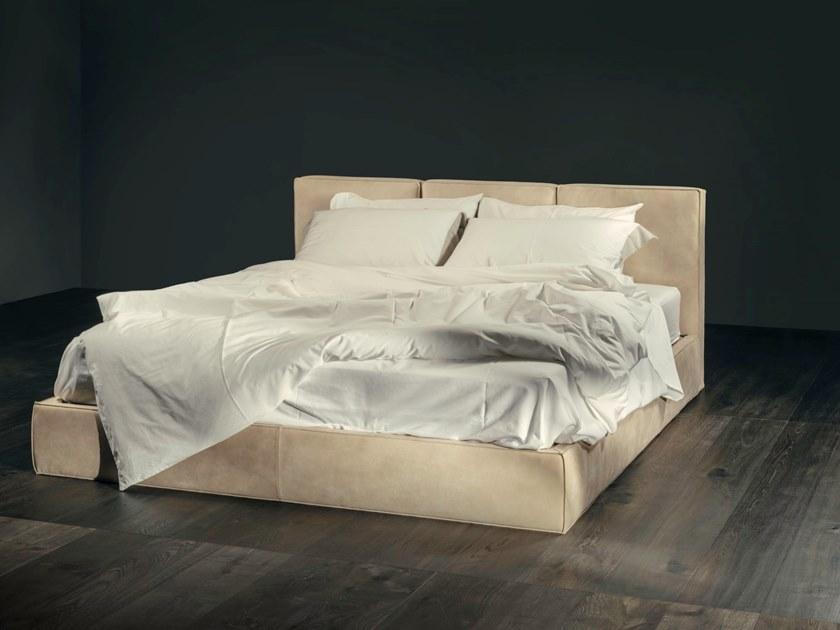 Кровать двуспальная с обивкой Esprit noir Santreyd sun-id-1369263 - Вид №2