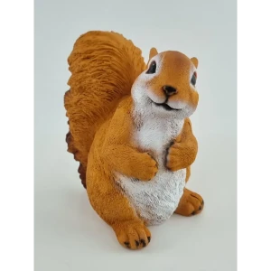 Садовая фигура Белка лесная полистоун 20x24 см