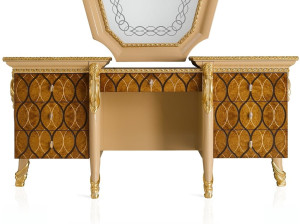 Мобильный туалетный столик