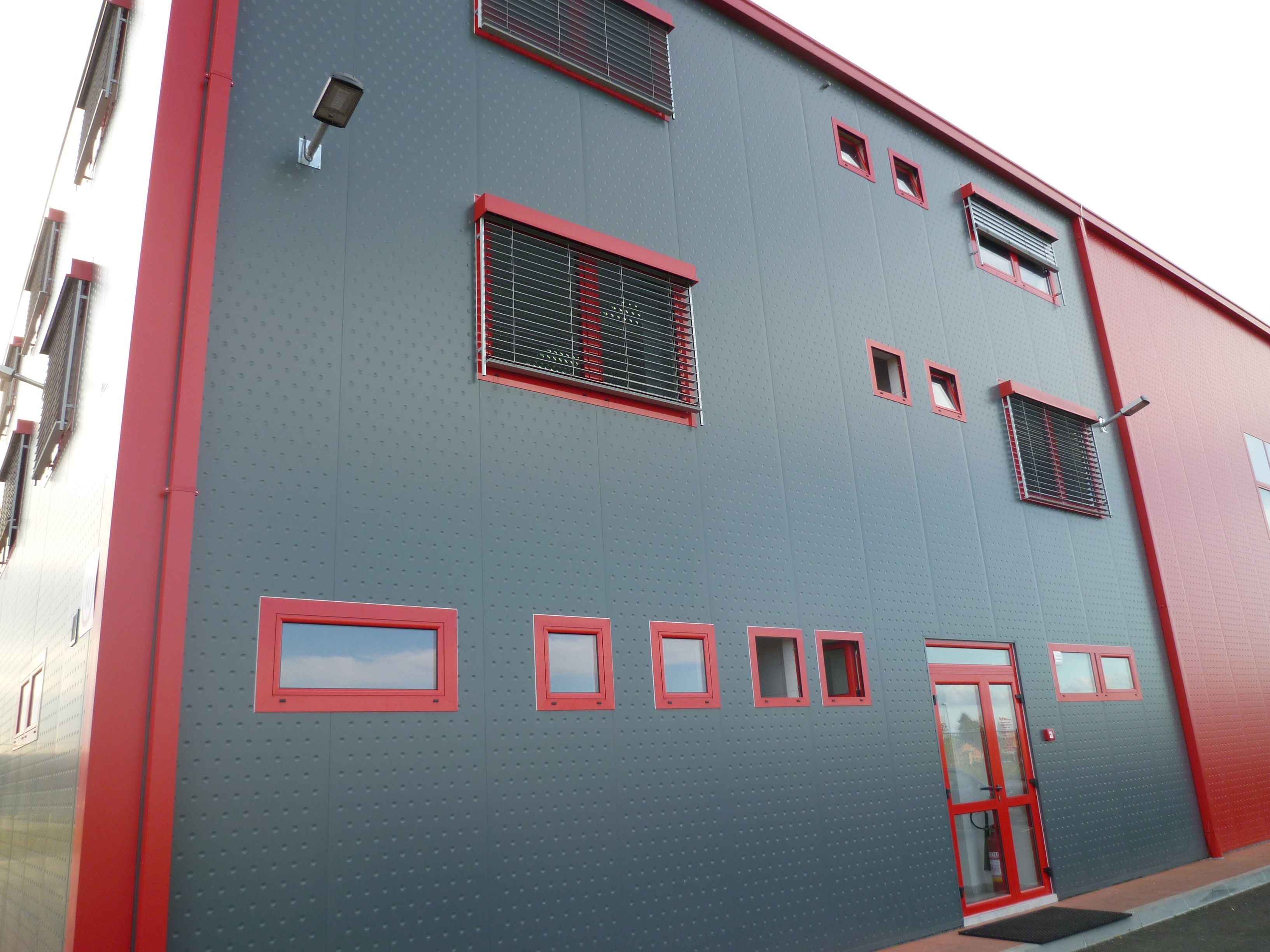 Изолированная металлическая панель для фасада ELCOM SYSTEM ТЕРМОПАРЕТЫ® ARCH-00063678 - Вид №89