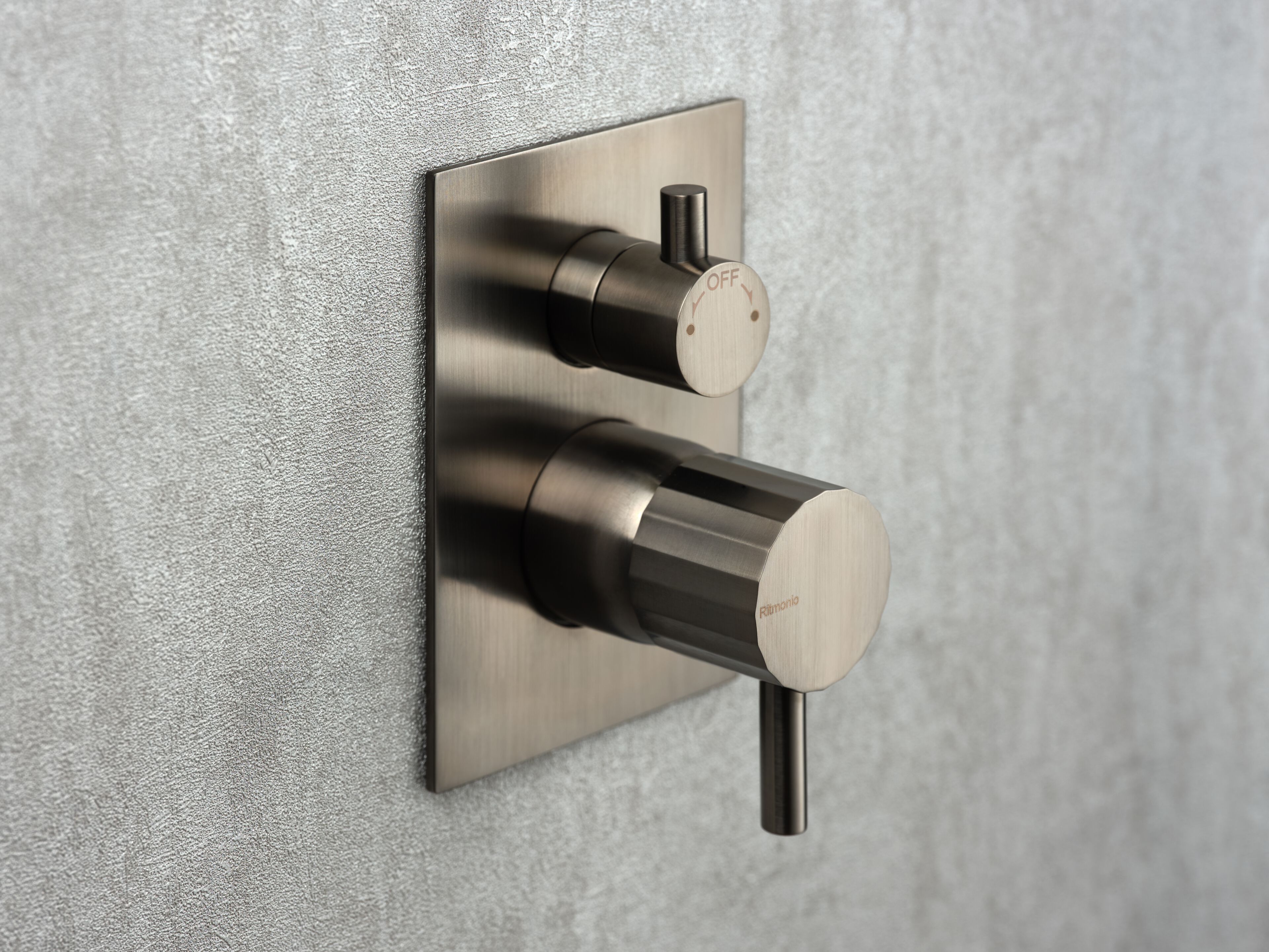 Однорычажный смеситель для душа с переключателем Ritmonio диаметр 35 отпечатков пальцев ARCH-00016098 - Вид №1