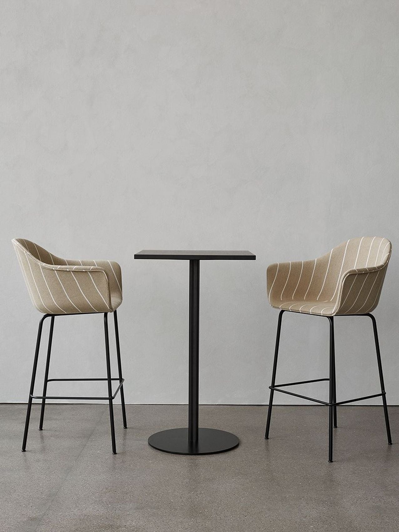 9352002-02FY09ZZ Harbour Arm Chair, Мягкое LuceLight  - Вид №9
