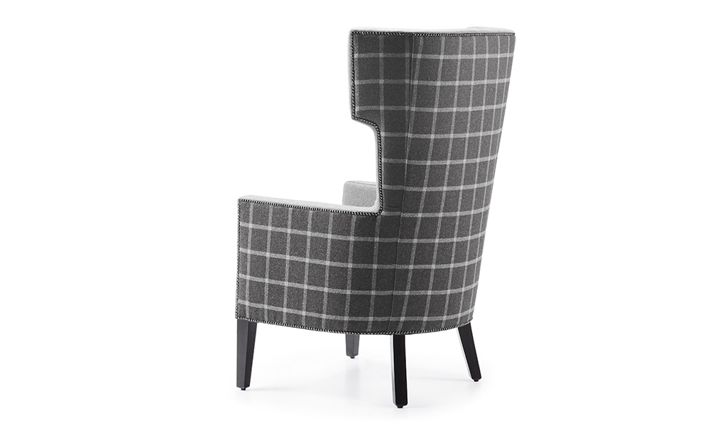 029625 Кресло Manuel Larraga James Santreyd