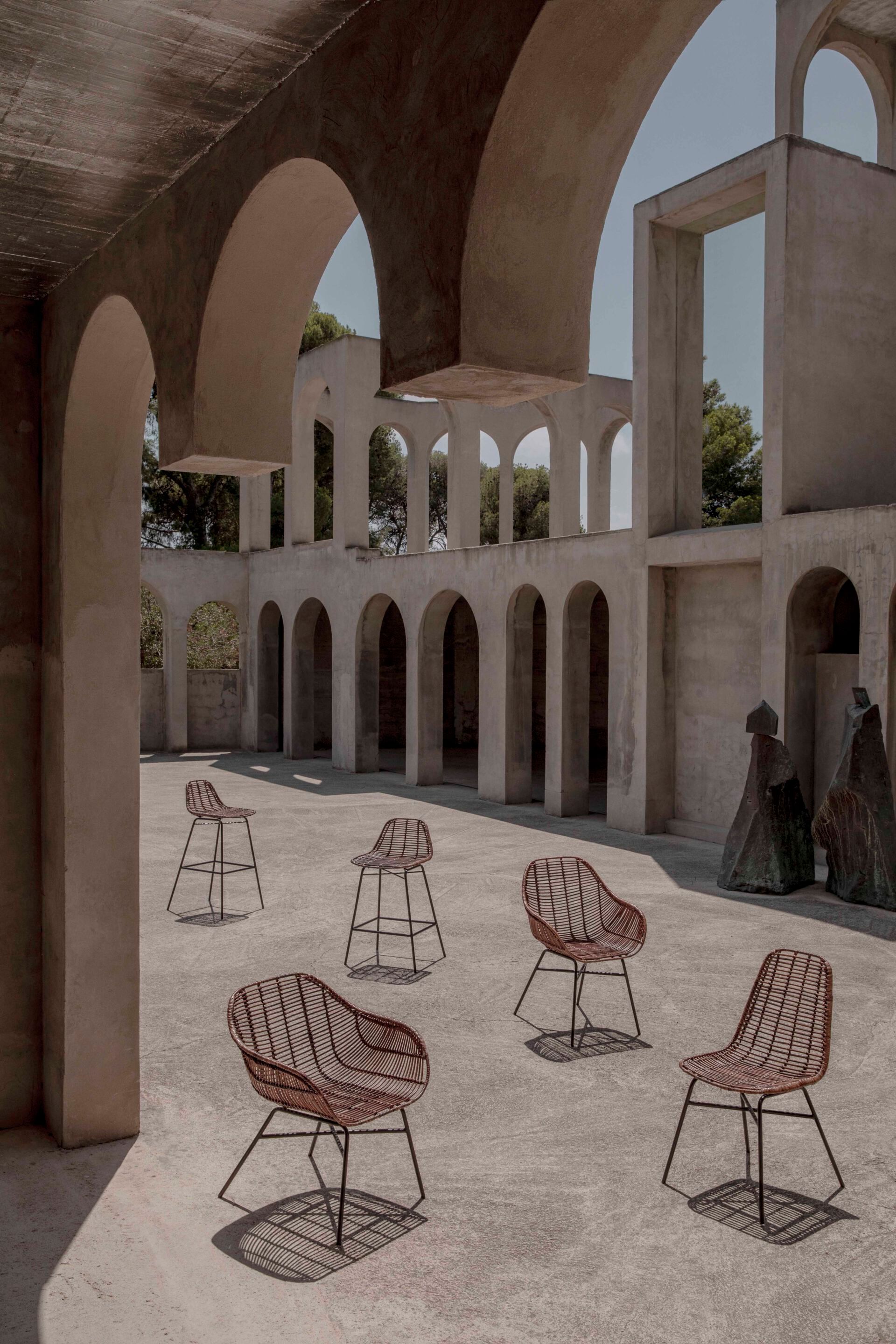 Высокий стул из ротанга со спинкой Pilma Bali &amp ARCH-00030390 - Вид №2