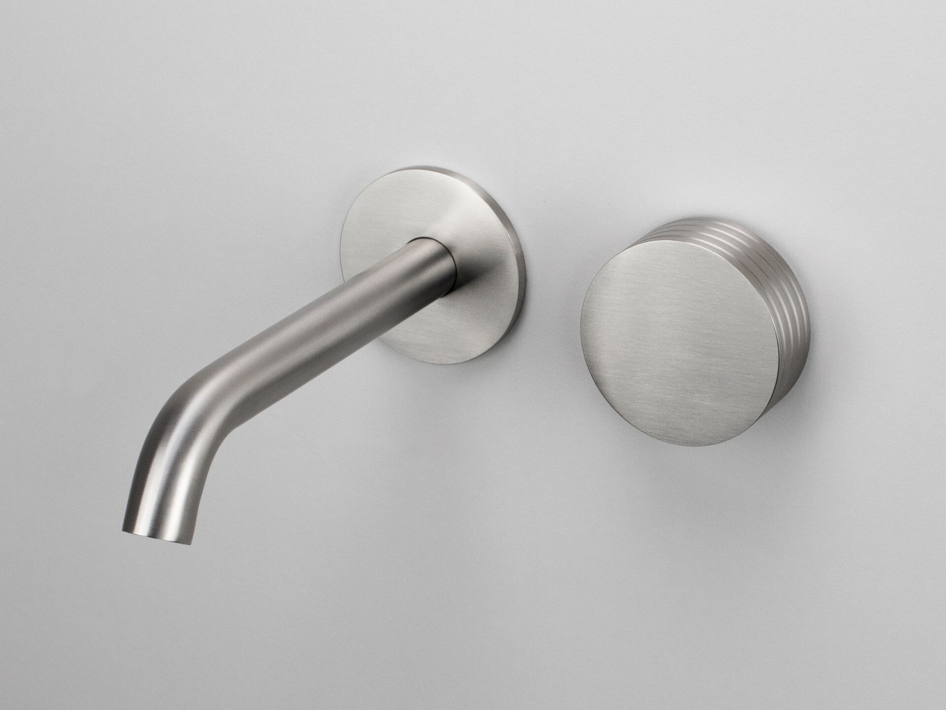 Смеситель для раковины из нержавеющей стали Super Inox OPLUS ARCH-00044694