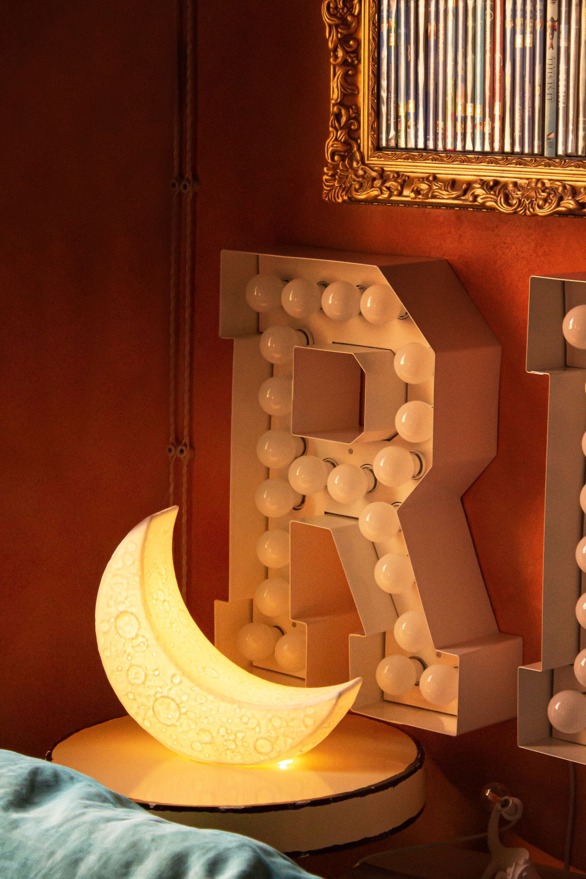 Фарфоровая настольная лампа для детей Seletti MY TINY MOON ARCH-00071392 - Вид №6
