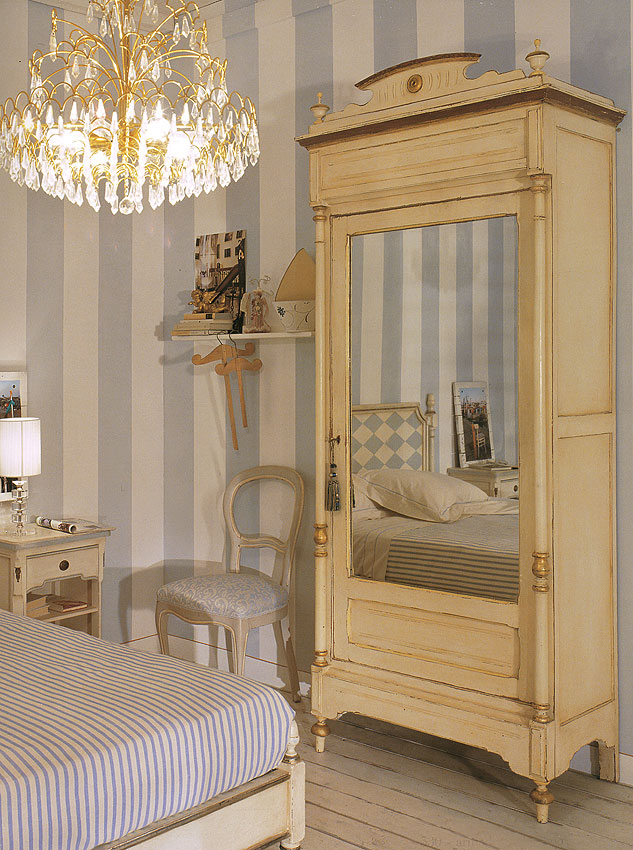 Шкаф  OPIFICIO 530 Contract