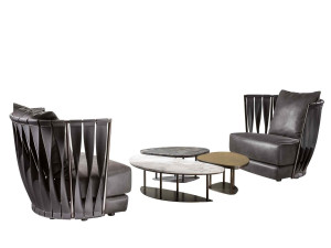 Бархатное кресло