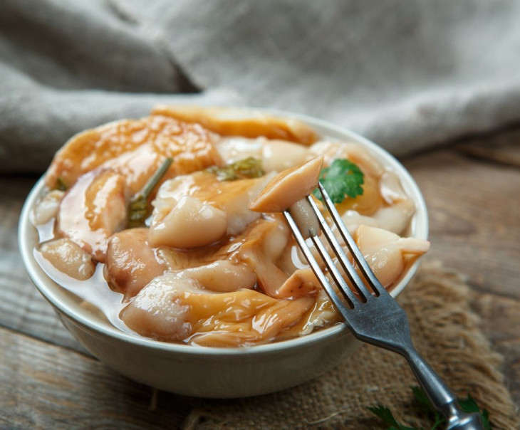 2352 Маслята соленые резаные Вкусляндия  - Вид №1