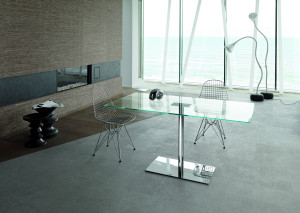 Прямоугольный стол из закаленного стекла