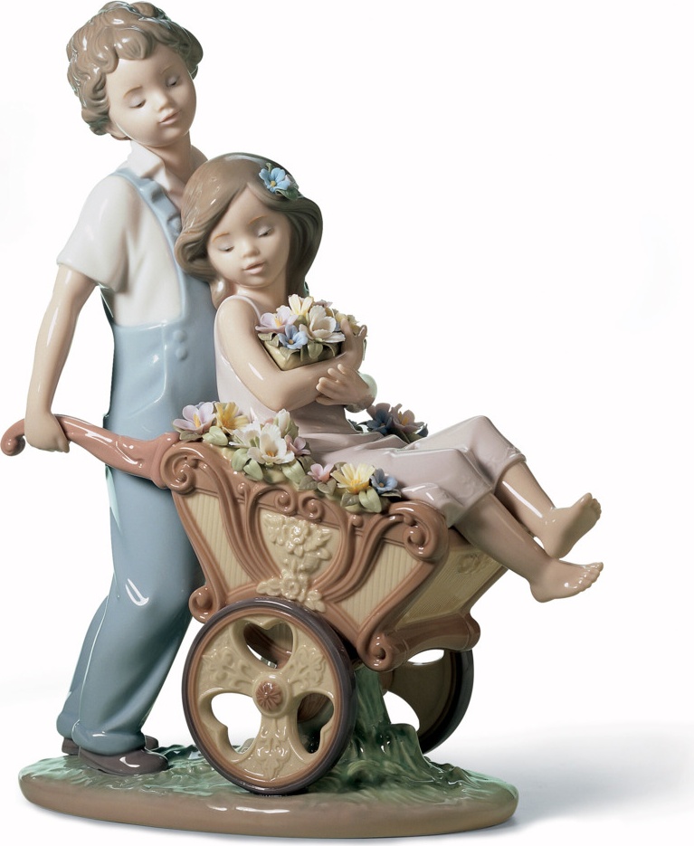 10669003 LLADRO Фигурка Lladro "Самая милая" 21x24см Фарфор Lladró 