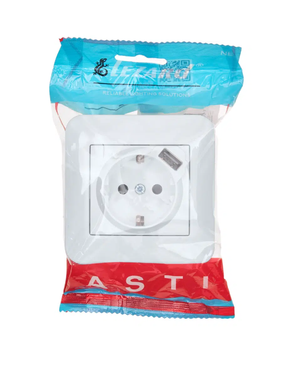 ASTI Розетка с/з + USB разъём белая LEZARD 7081-0202-181