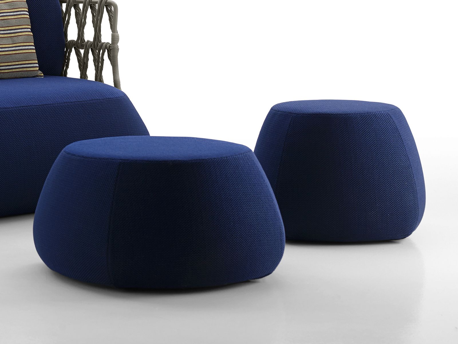 Ткань круглый сад пуфик B&B Italia Outdoor Fat-Sofa ARCH-00136878