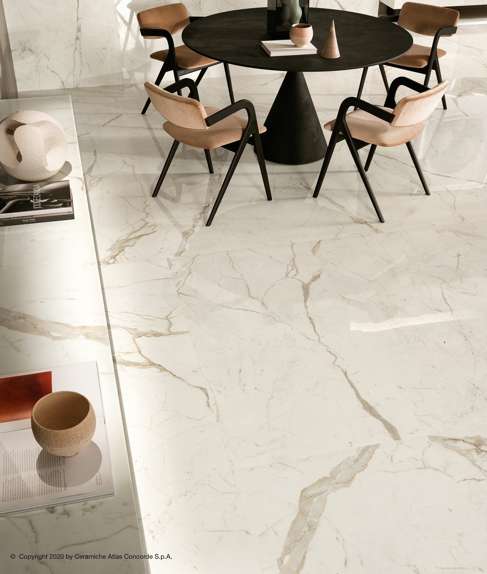 Пол из керамогранита с мраморным эффектом Atlas Concorde Marvel Shine ARCH-00045897 - Вид №8