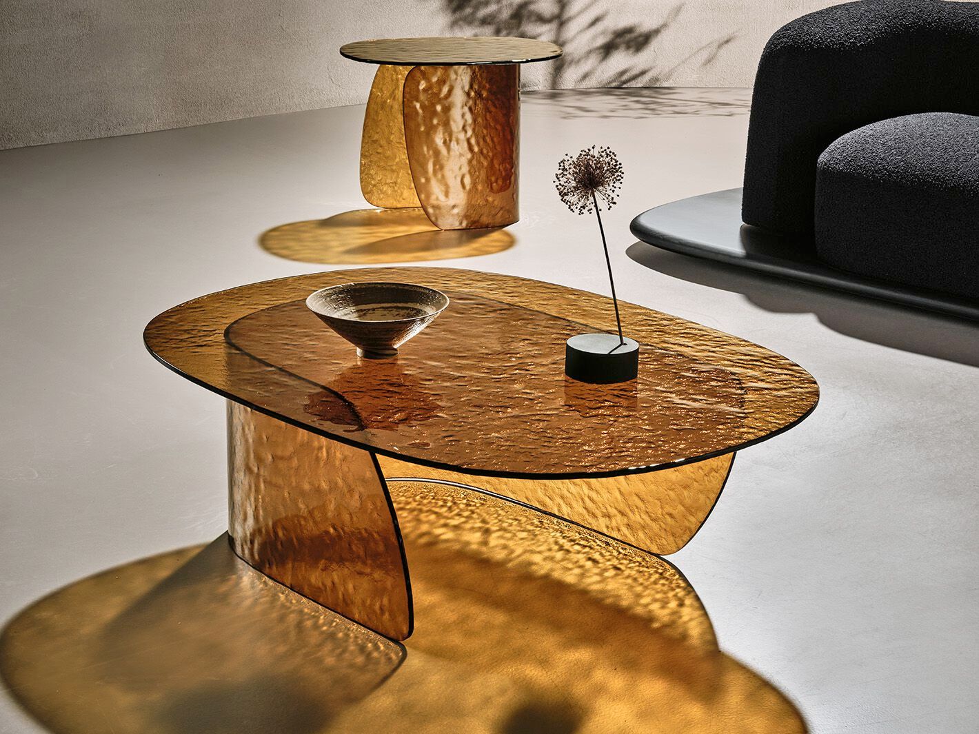 Стеклянный журнальный столик Naturedesign Home ARCH-00124390 - Вид №1