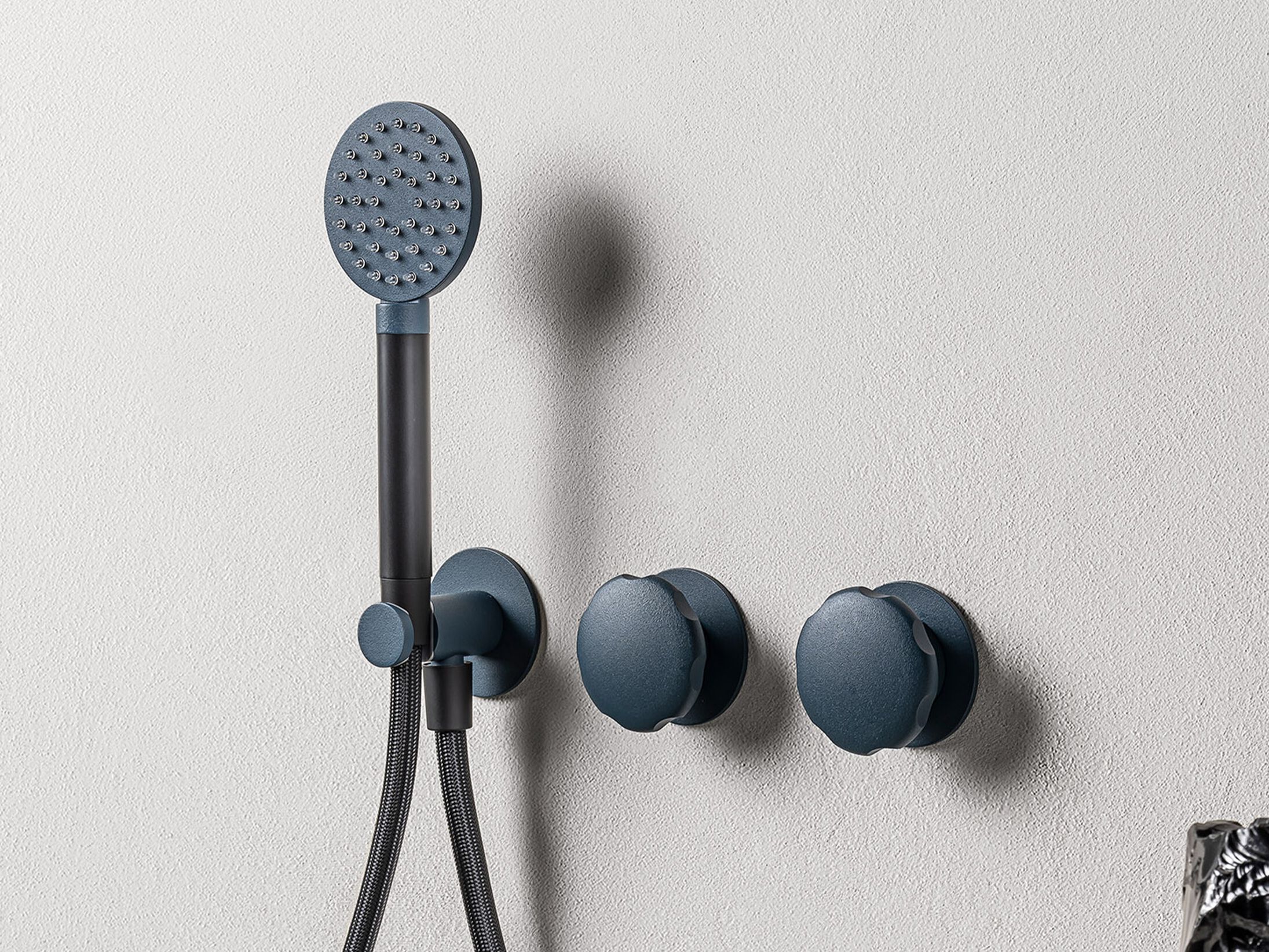 Смеситель для душа с 3 отверстиями и ручным душем QD Magistro Lab Hammer ARCH-00093850 - Вид №1