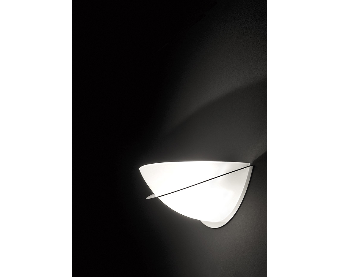 054911 Бра Estiluz Essentials