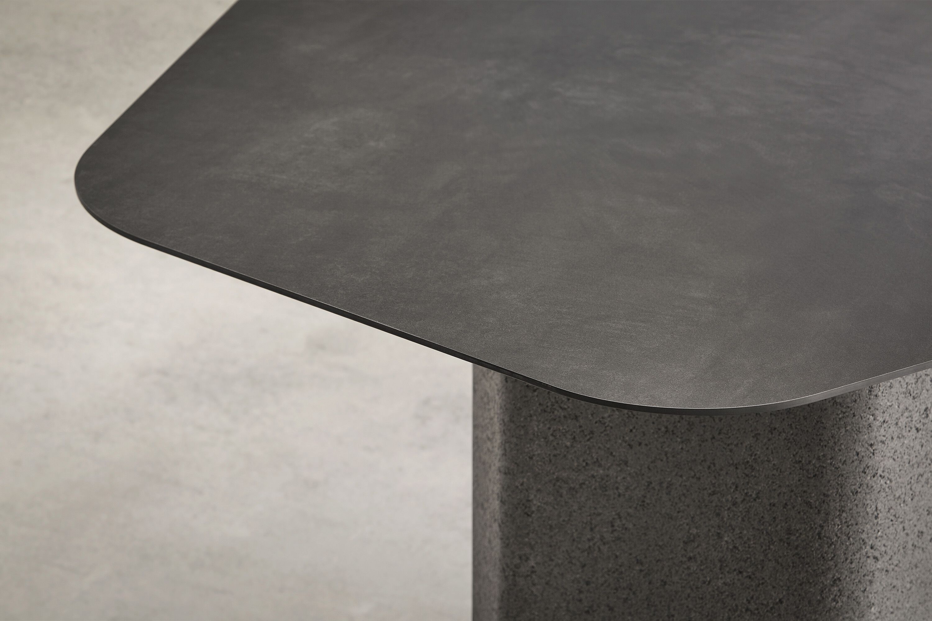 Бетонный садовый стол EXPORMIM Talo ARCH-00122728 - Вид №1