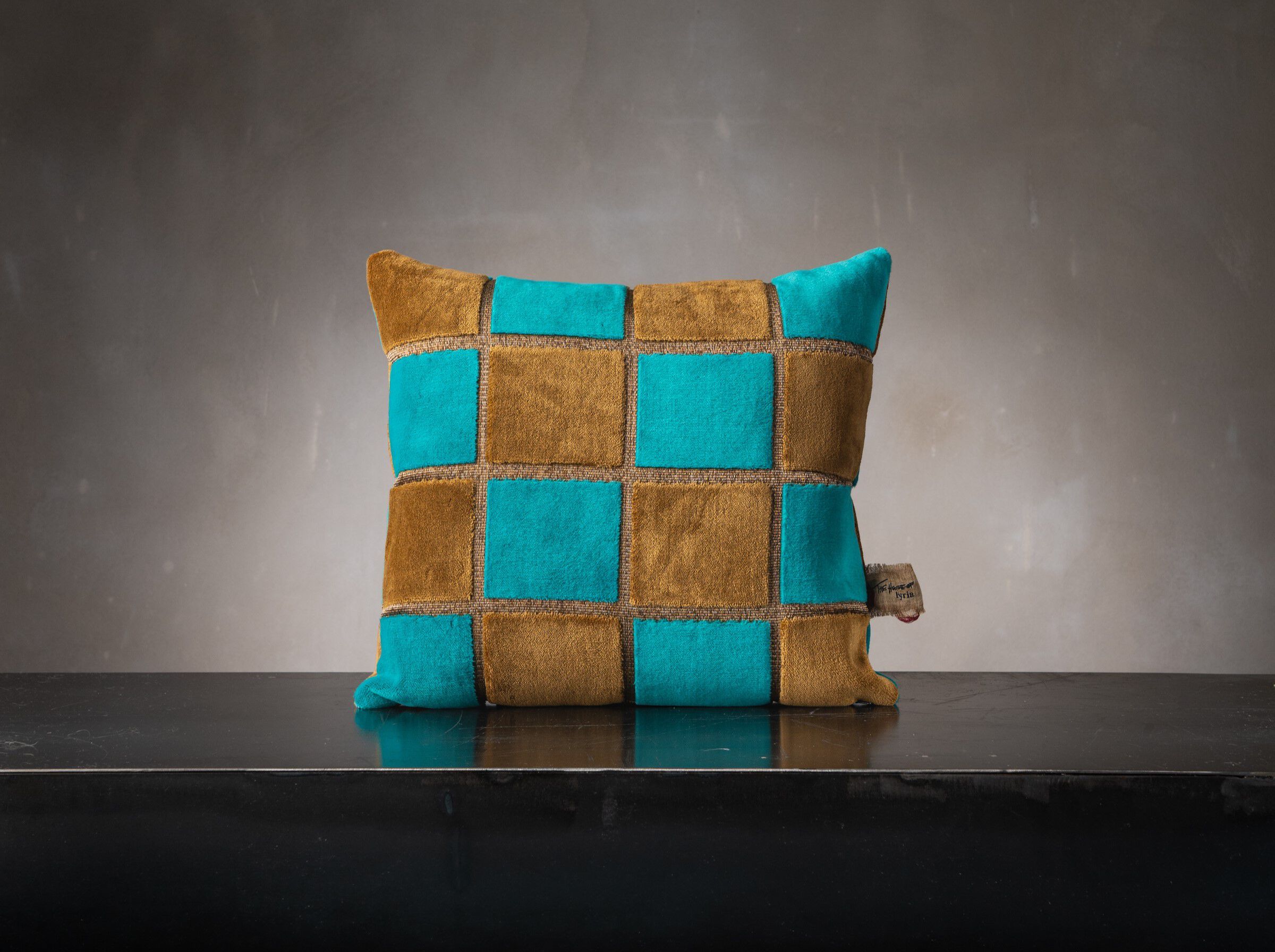 Квадратная подушка The House of Lyria BENIRRAS ARCH-00079532 - Вид №4