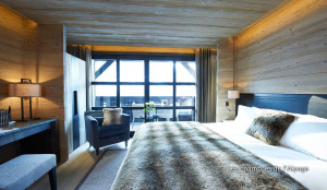 Светодиодный настенный светильник с гибкой рукояткой