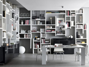 Лакированная угловая подвесная полка