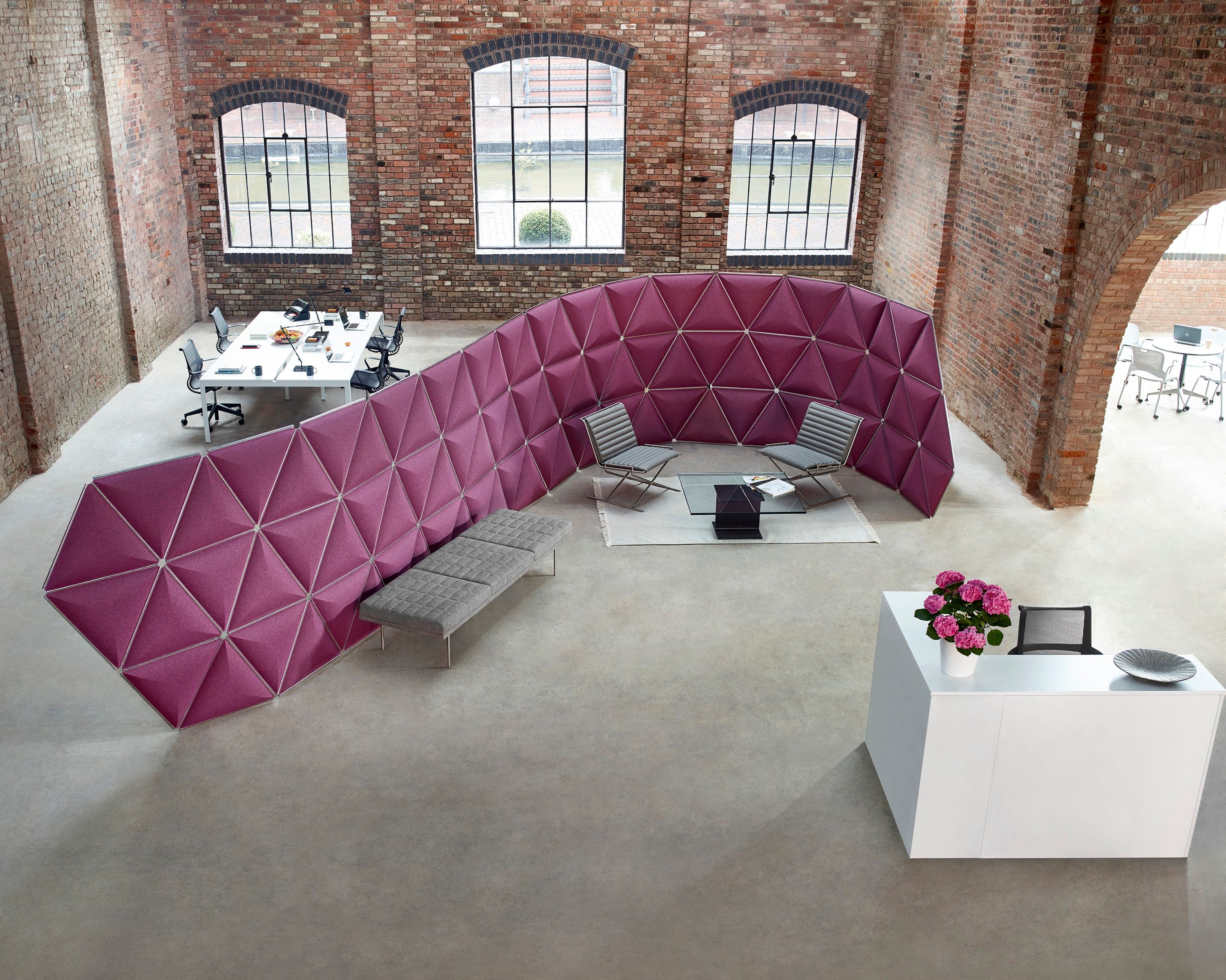 Квадратный алюминиевый и стеклянный журнальный столик Herman Miller I Beam ARCH-00012301 - Вид №2