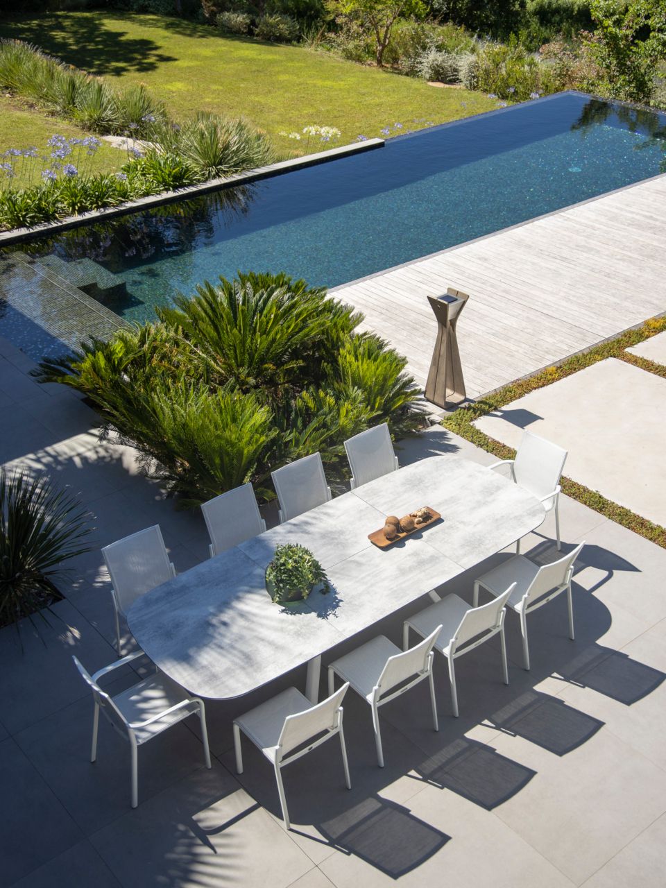 Алюминиевый выдвижной прямоугольный садовый стол Les Jardins® Sagamore ARCH-00119150 - Вид №4