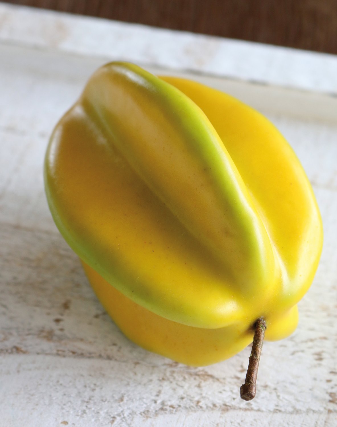 7108 338 a3 Пластиковый карамбол, 10 x 8 см, желто-зеленый H-andreas  - Вид №3