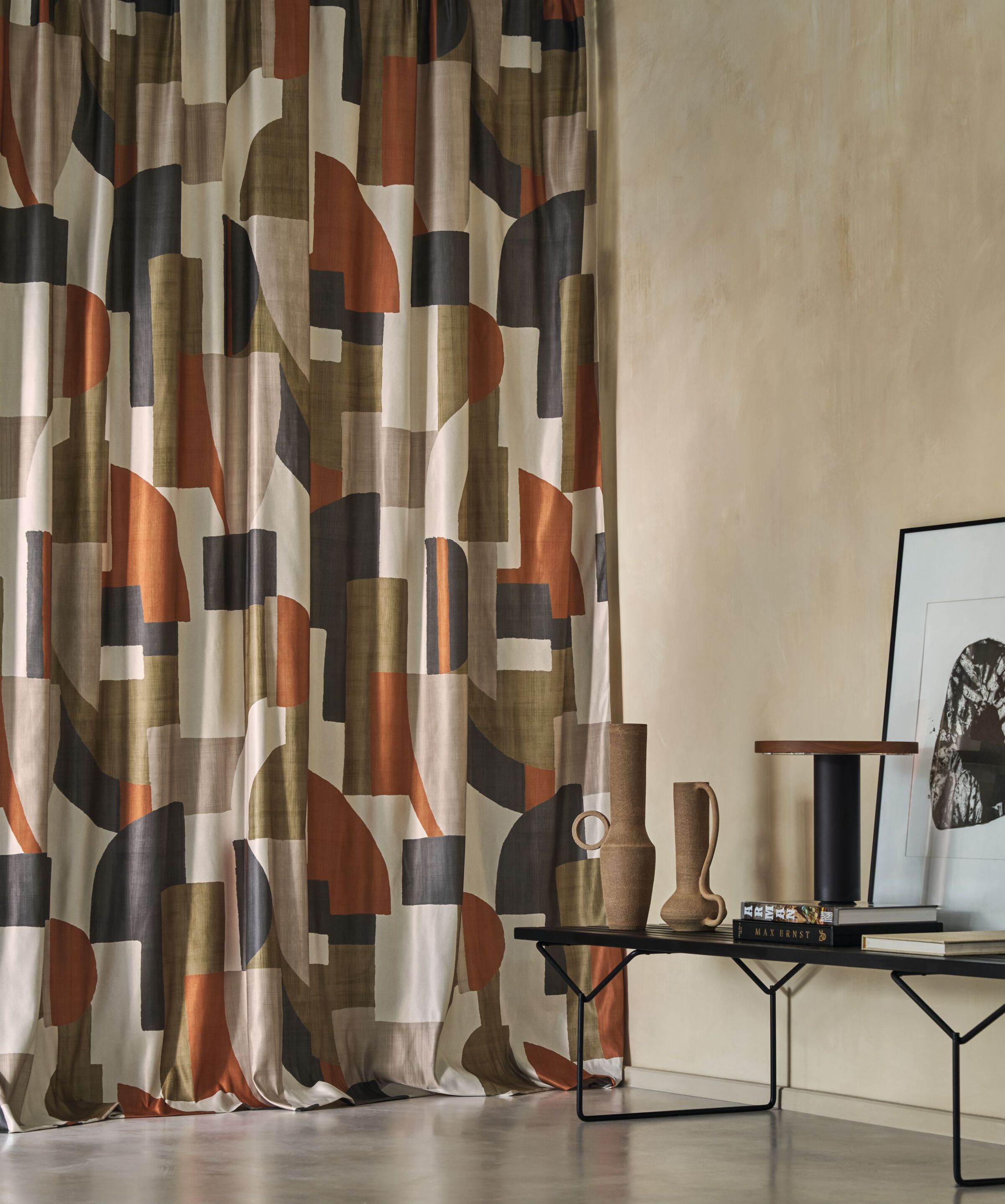 Ткань для штор с графическим рисунком Casamance Avant première ARCH-00119181 - Вид №1