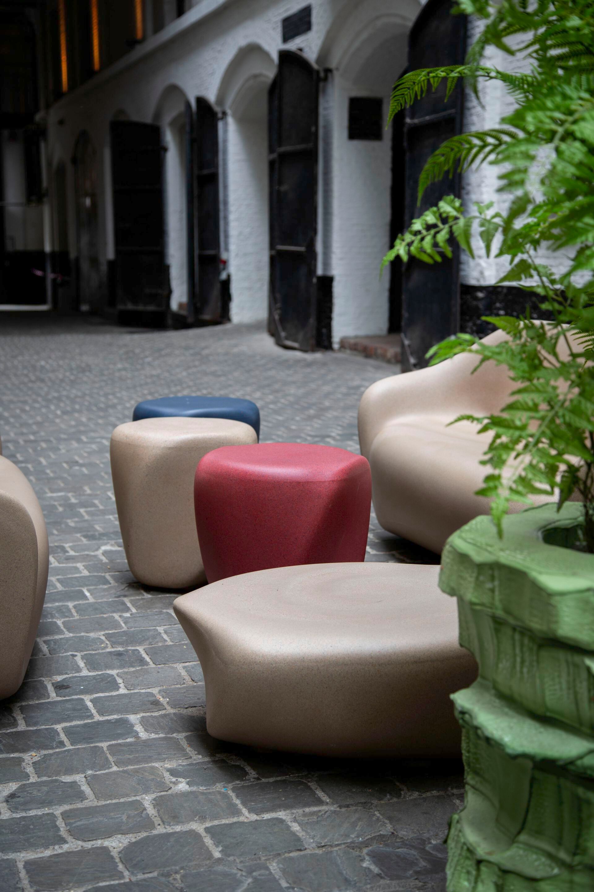 Журнальный столик из полиэтилена SLIDE Reborn ARCH-00052046 - Вид №9