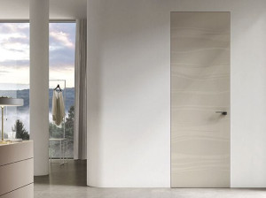 Распашная дверь с выдвижными петлями