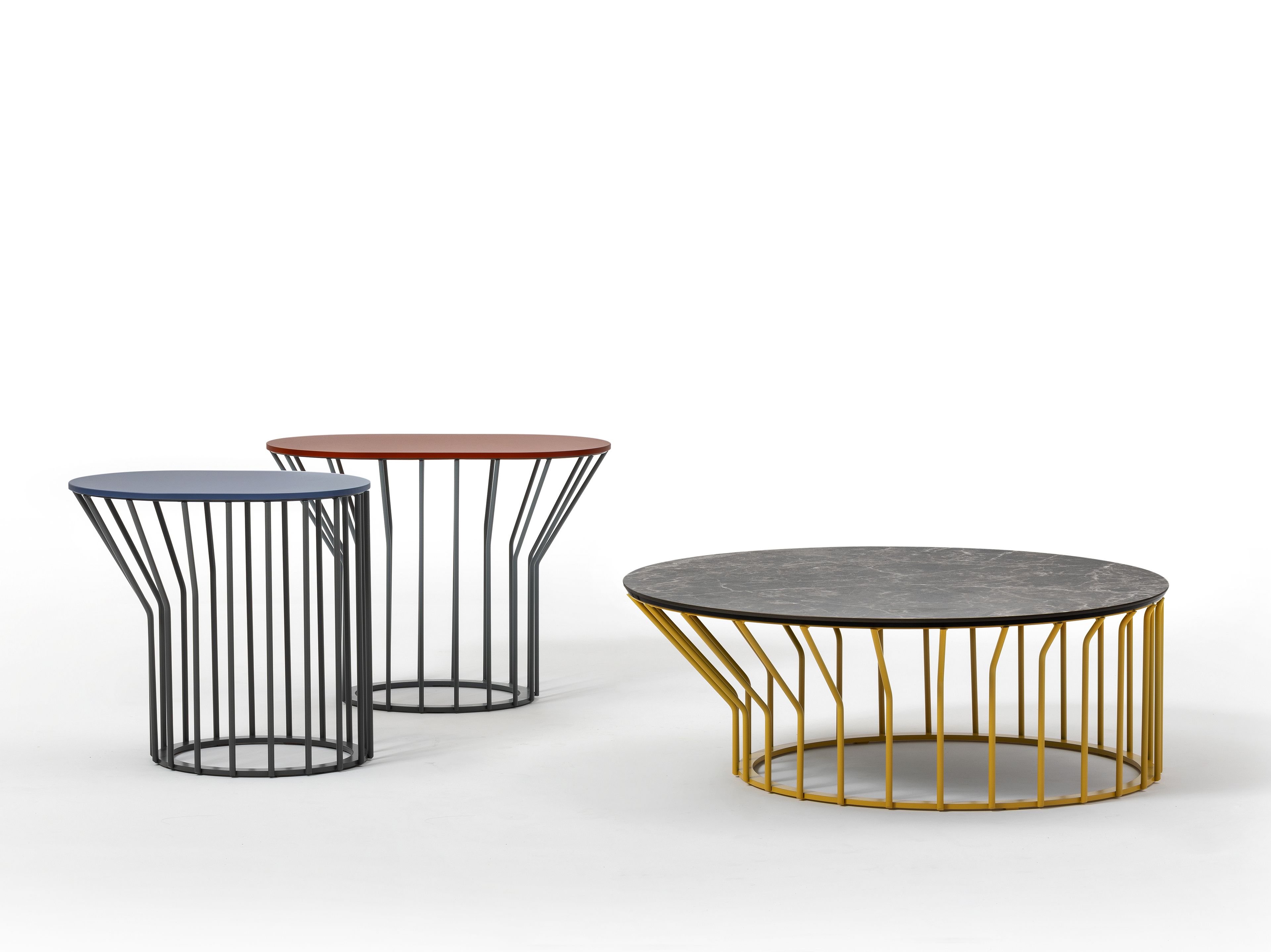 Низкий металлический журнальный столик для гостиной TrabA' JUMP ARCH-00038490 - Вид №3