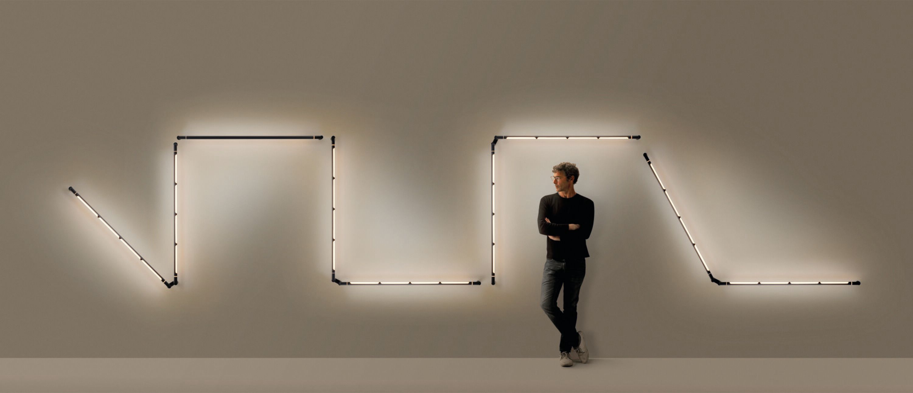 Силиконовый светодиодный настенный светильник с регулируемой яркостью Estiluz Arco ARCH-00140407 - Вид №2