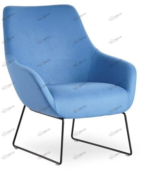 B&T Design Кресло на санках из ткани с подлокотниками Lamy sun-id-1395280