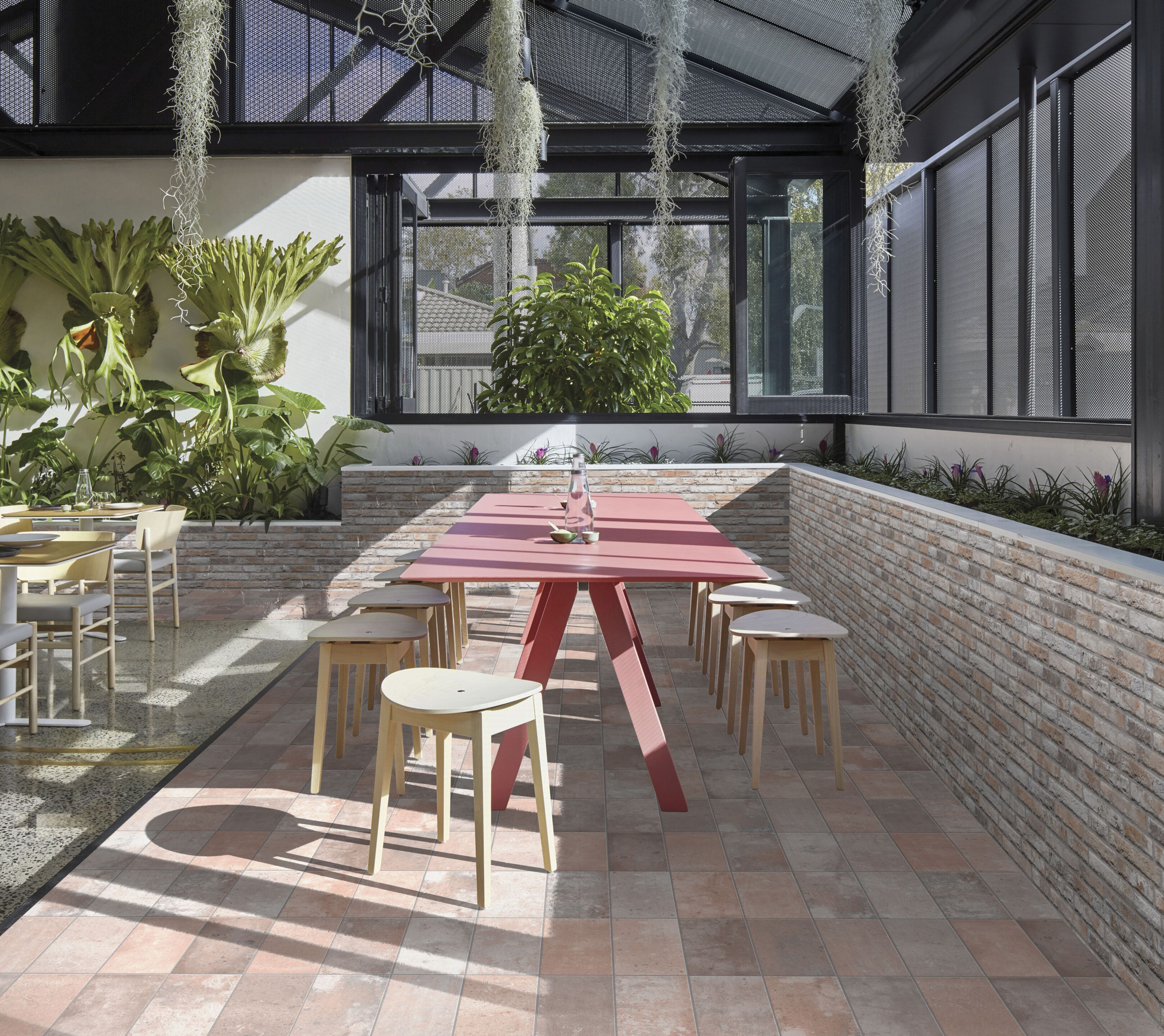 Пол / облицовка керамогранита с эффектом кирпича KERADOM INDUSTRIAL ARCH-00061171 - Вид №3