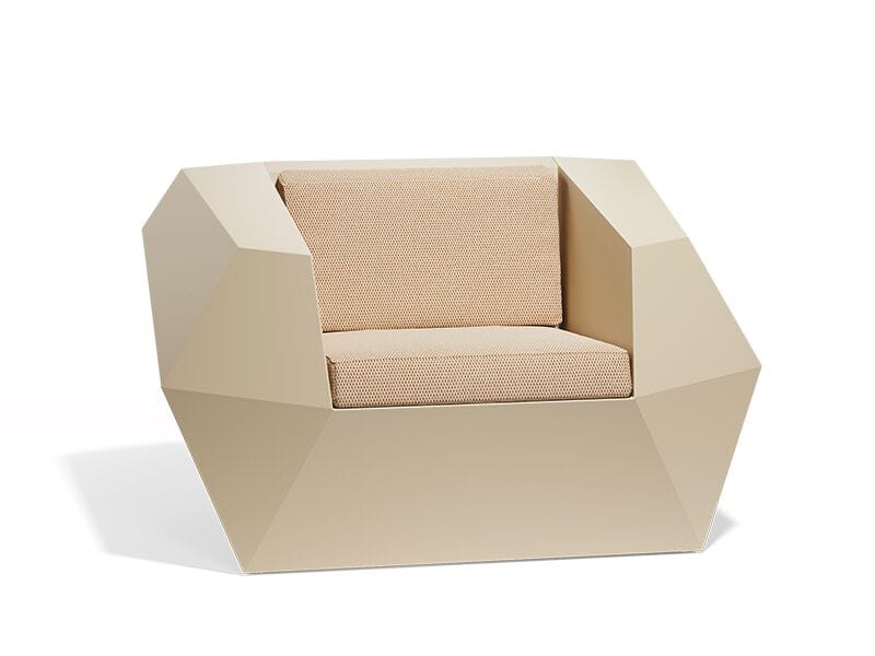 Полиэтиленовое садовое кресло с подлокотниками Vondom Faz ARCH-00102637