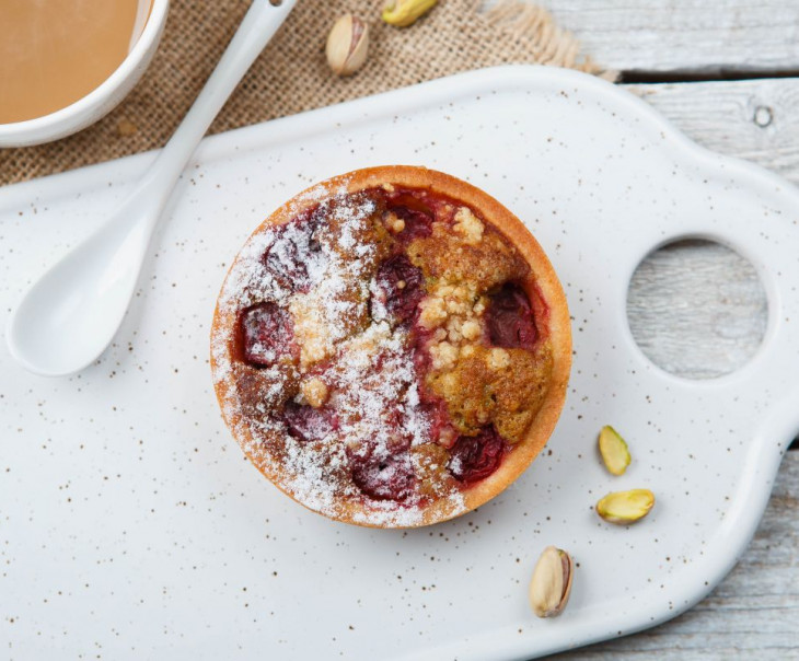 2040 Тарталетка с вишней и фисташковым кремом Вкусляндия 