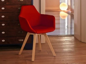 ALMA DESIGN Мягкое кресло с подлокотниками Y chair 2092