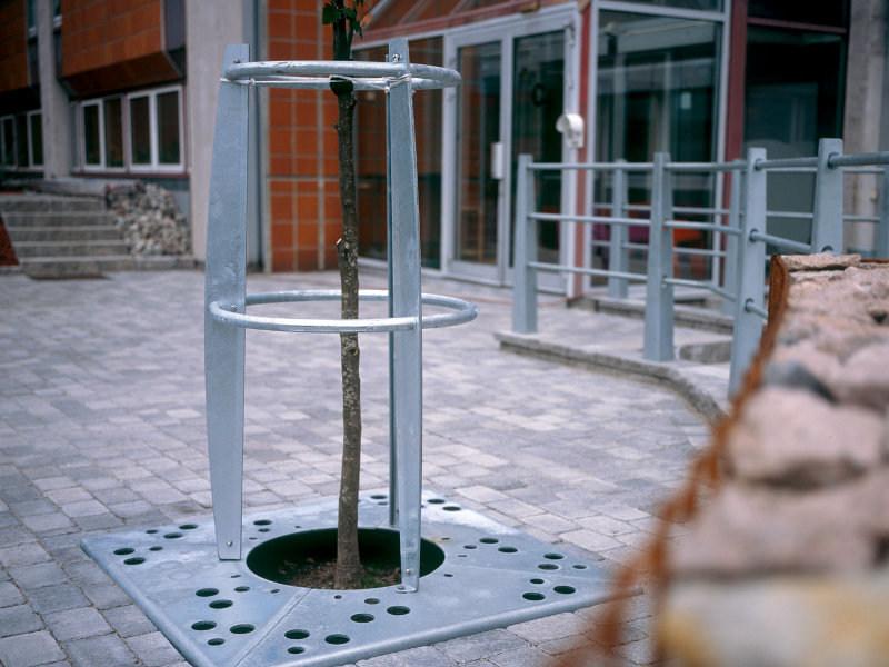 VESTRE Защитная решетка для деревьев из оцинкованной стали Urban sun-id-1473472 - Вид №3