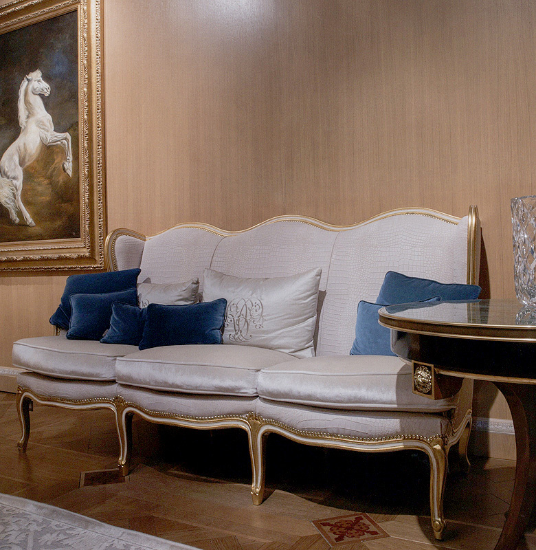 Софа  MEDEA 467D Prestige