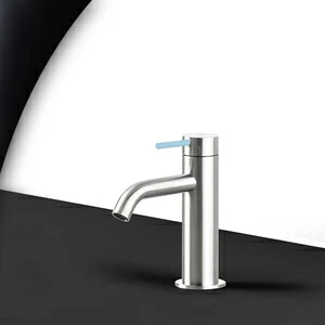 Смеситель для раковины сталь глянцевая с голубой ручкой Toki Radomonte TKI1LCIL17