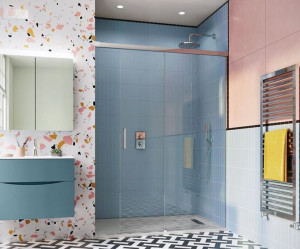 Душевая кабина из закаленного стекла с раздвижной дверью