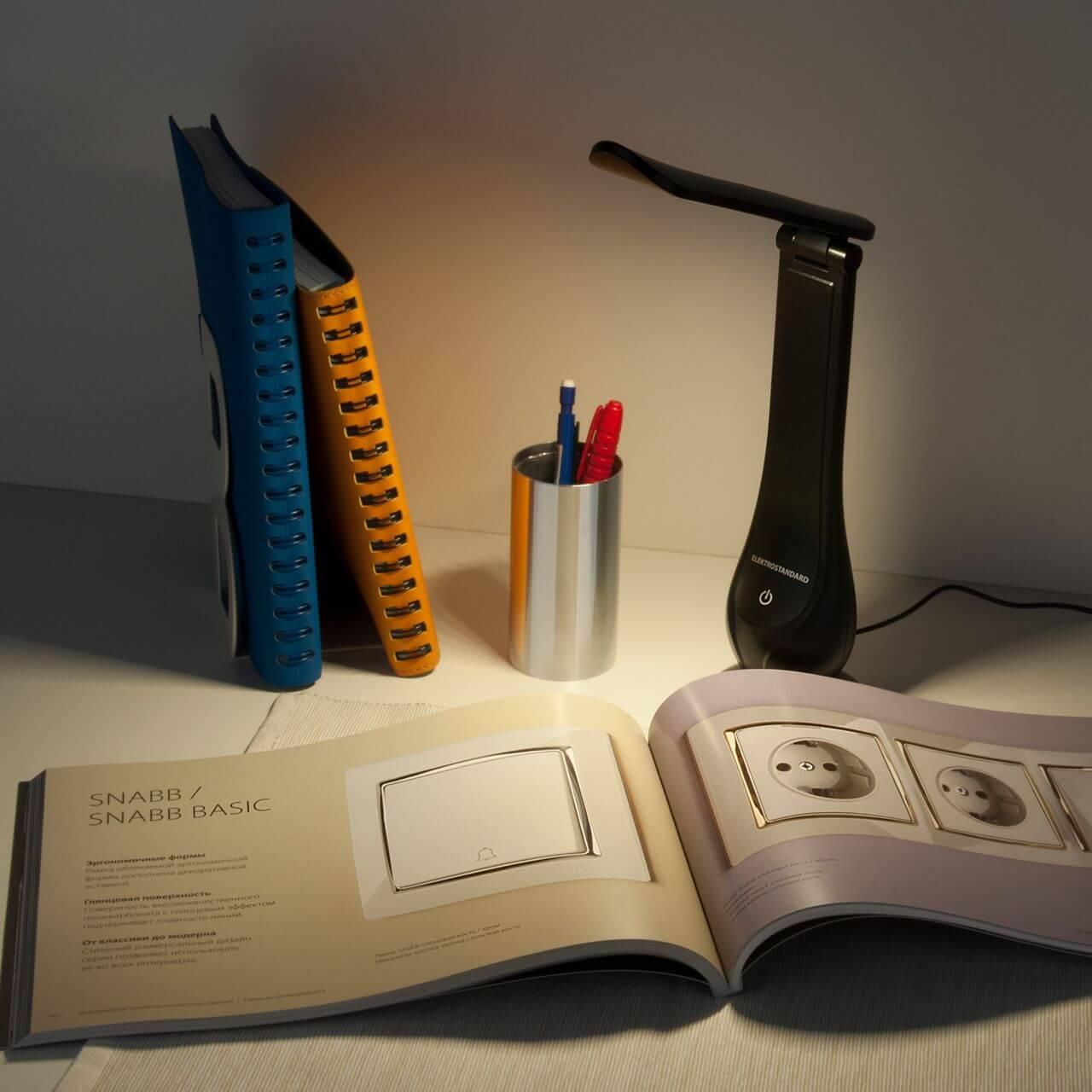 Настольная лампа Elektrostandard TL90420 Orbit черный 4690389110405 ELEKTROSTANDARD КЛАССИЧЕСКИЕ 195542 Черный  - Вид №1